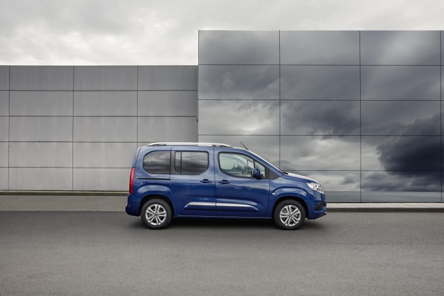  Toyota ProAce City Verso 2019 года  (EU) (фото 28 из 45)